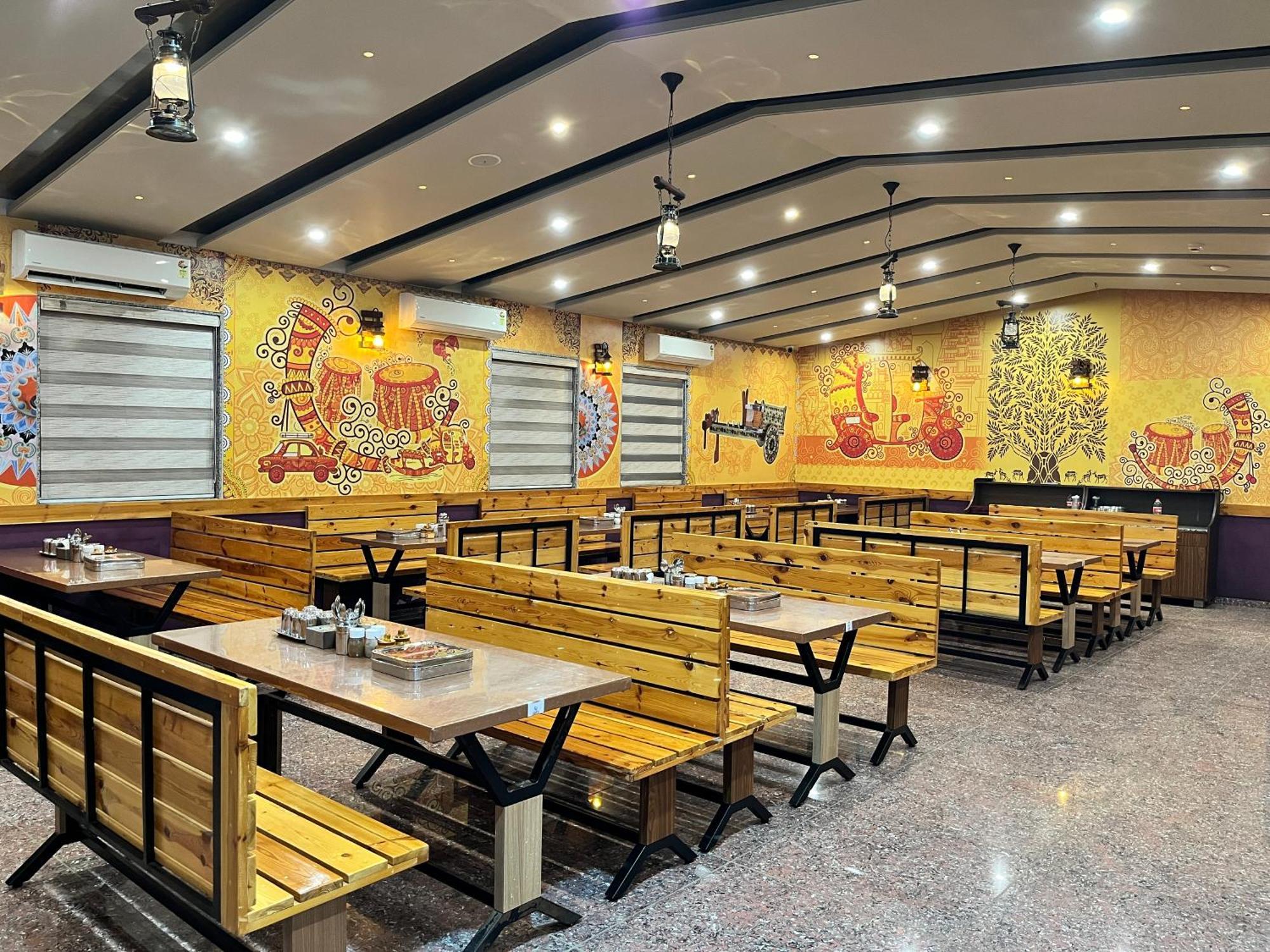 Hotel Grand Darshan Vadodara Exteriör bild